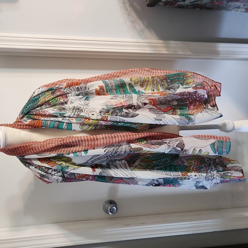 Large Bird And Fish Colorful Patterned Scarf - Picture 4 of 8